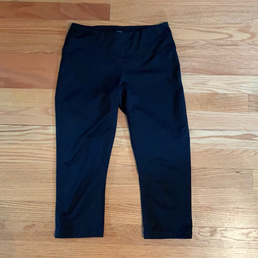 Z by Zella black Capris